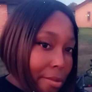 Meet your Posher, Shay